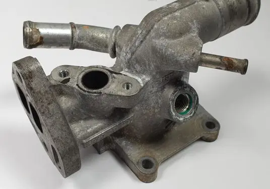 Mazda CX-7 Thermostat housing L3K91517Z