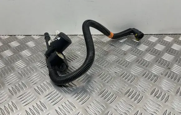Ford Fusion II Electromagnetic valve DU5A9G712BD DG939D188PF