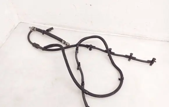Audi A8 S8 D4 4H Fuel return line/hose 