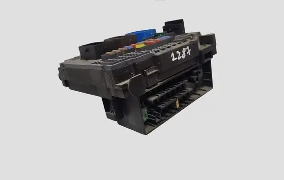 Peugeot 508 BSM Control unit 9674921980 S20023782