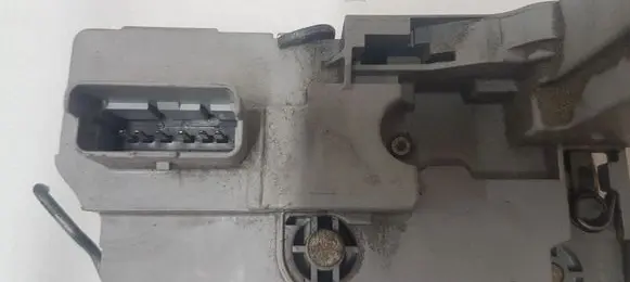 Peugeot 307 Front door lock