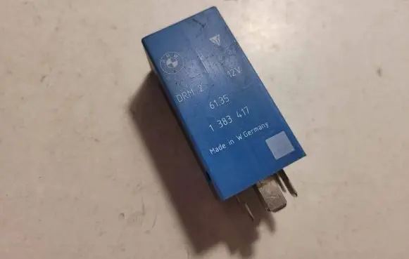 BMW 5 E39 Other relay 1383417 6135