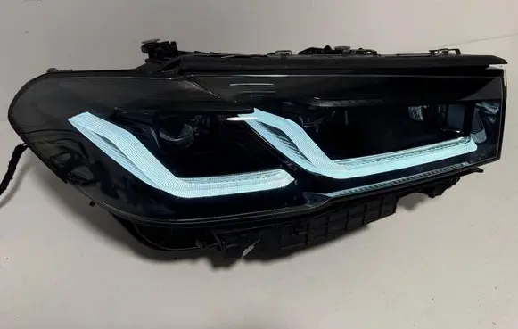 BMW 5 G30 G31 G38 Headlight/headlamp 5A388E4 63115A388E4 5A388E402