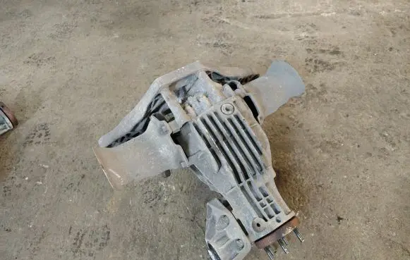 Audi A6 S6 C6 4F Rear differential 0AR525053A 0AR525053