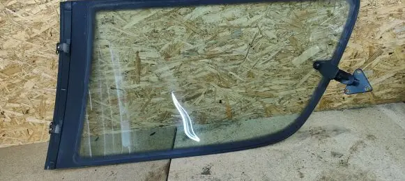Volkswagen Sharan Rear side window 43R001100 DOT249AS2M24