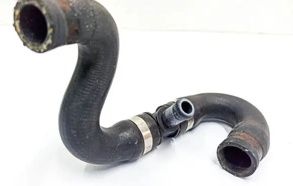 Mercedes-Benz Vito Viano W639 Engine coolant pipe/hose A6398328923 DBLC25411