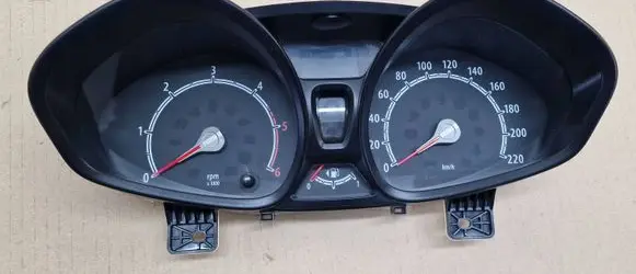 Ford Fiesta Speedometer (instrument cluster) 8A6T-10849-CL