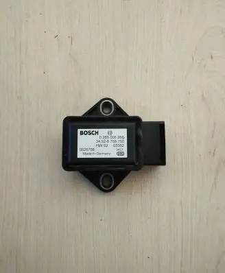 BMW 5 E60 E61 ESP acceleration yaw rate sensor 34526758750 0025756 0265005266