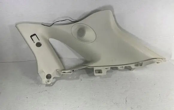 Ford Edge II Rear door card panel trim