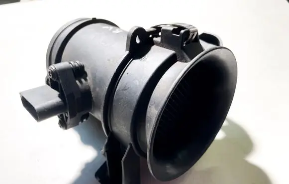 Audi A8 S8 D2 4D Mass air flow meter 077133471GX 0280218015 077133471G
