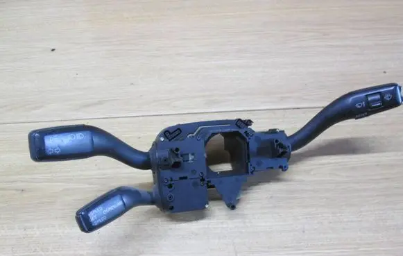 Audi A4 S4 B6 8E 8H Wiper turn signal indicator stalk/switch 8E0953549J 05114404