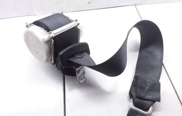 Opel Meriva B Rear seatbelt F13307288 N13250511