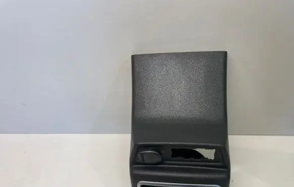 Rear air vent grill