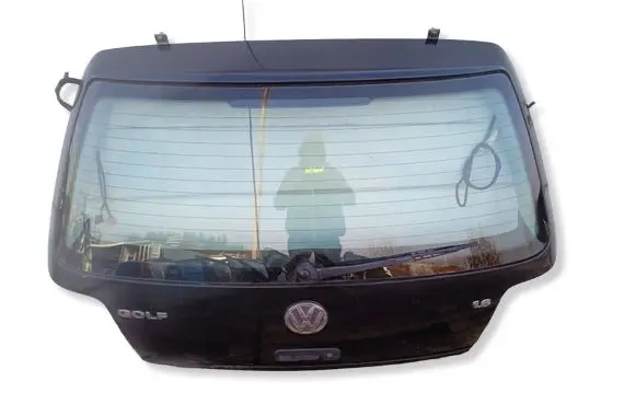Volkswagen Golf IV Tailgate/trunk/boot lid 32A10