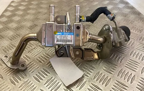 Lexus RX 450H EGR valve 2562031080 2568031050A
