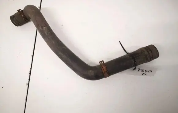 Volkswagen Golf III Engine coolant pipe/hose 1h0121101