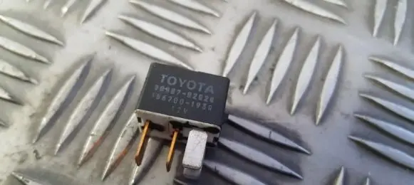 Lexus IS 200-300 Other relay 9098702020