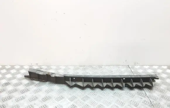 Skoda Superb B5 (3U) Front bumper mounting bracket 3U5807861A