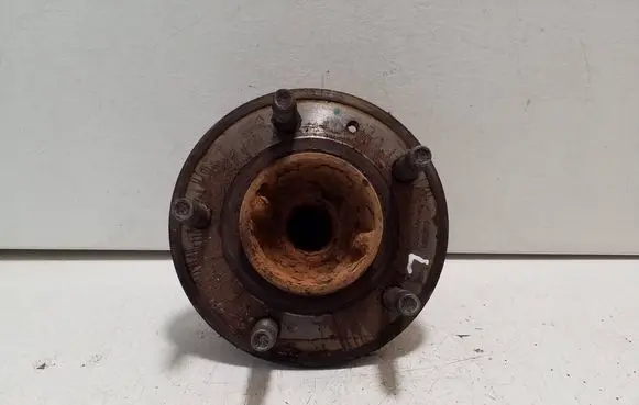 Chevrolet Orlando Rear wheel hub 