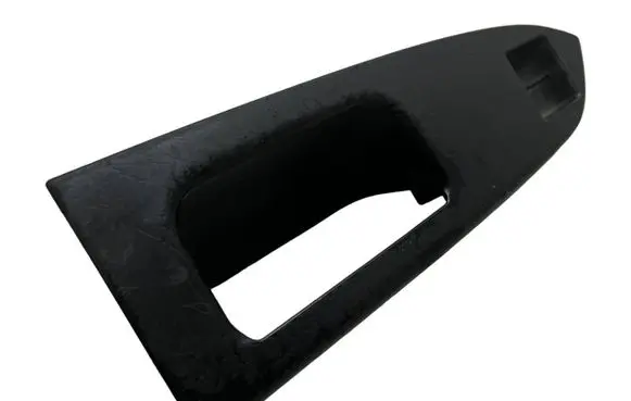 Volkswagen Touran I Front door window switch trim 1T1867371E