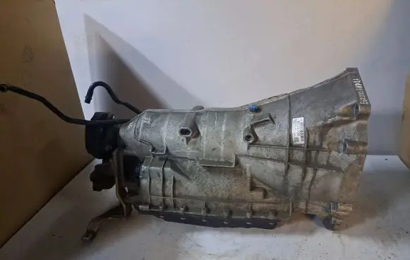 BMW 5 E60 E61 Automatic gearbox 6HP21 7581410