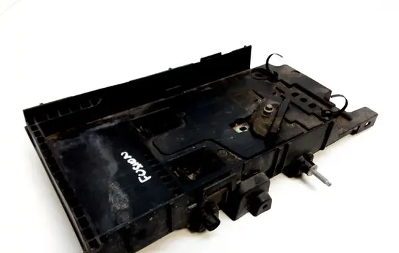 Ford Fusion II Battery tray DG9310723