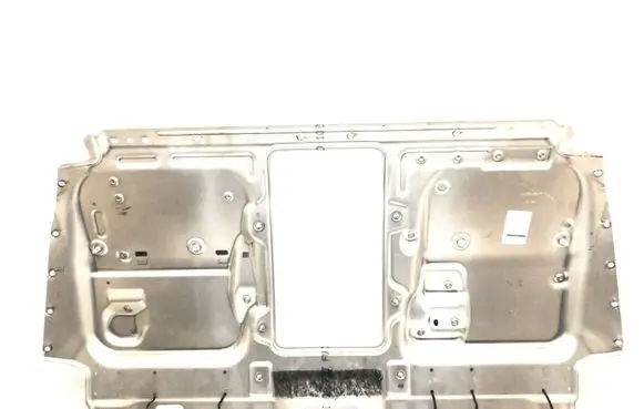 Audi A8 S8 D4 4H Trunk separation 4H0813501C