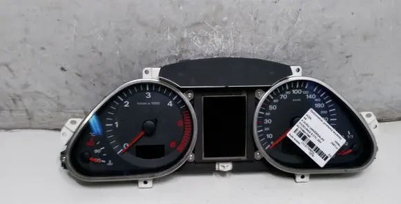 Audi A6 S6 C6 4F Speedometer (instrument cluster) 554000731202 4F0920931F 4F0910930A
