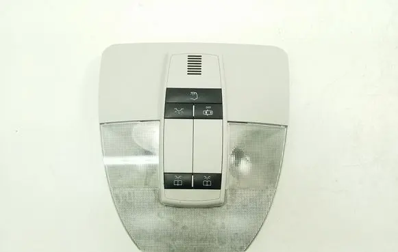 Mercedes-Benz B W245 Front seat light A1698207001