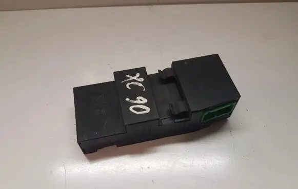 Volvo S60 Comfort/convenience module P8691998 A1215