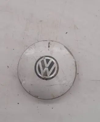 Volkswagen Golf III Original wheel cap 6N0601149 PA66M15