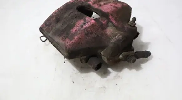 Volkswagen Touran I Front brake caliper
