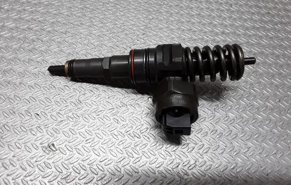 Ford Galaxy Fuel injector 038130073AC