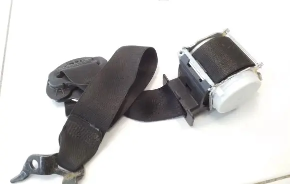 BMW X1 E84 Front seatbelt S12991281014