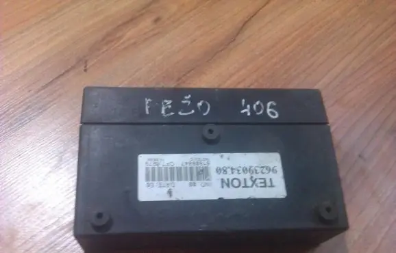 Peugeot 406 Comfort/convenience module 9623903480