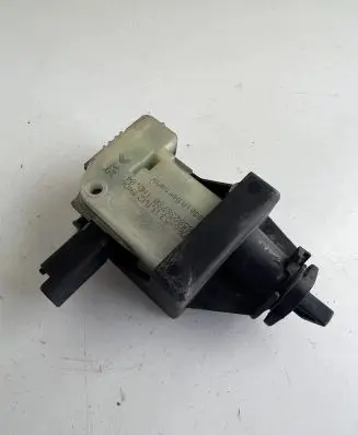 Citroen DS5 Fuel tank cap lock motor 9658236780