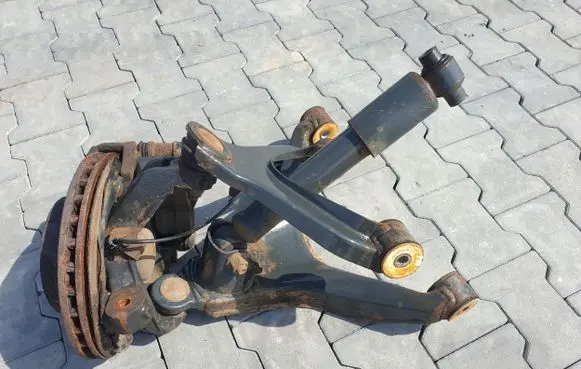 Iveco Daily 6th gen Front wheel hub spindle knuckle