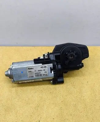 Mercedes-Benz E C207 W207 Seat adjustment motor P1073590603 00058366