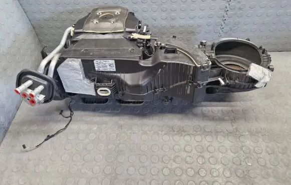 BMW 4 F32 F33 Interior heater climate box assembly 9325141 0092214600 24540010