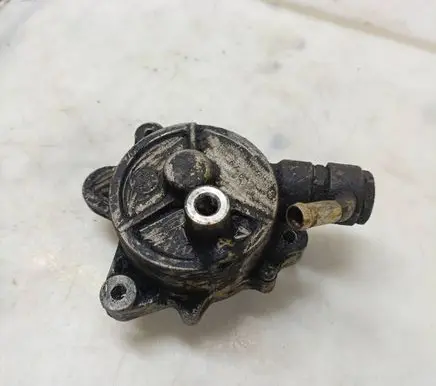Nissan Terrano Vacuum pump 