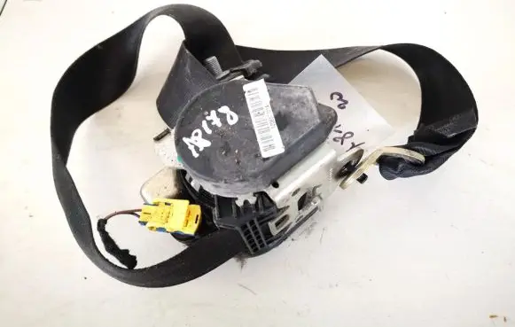 Skoda Octavia Mk2 (1Z) Front seatbelt 1z0857701a