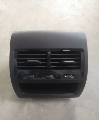BMW X5 G05 Rear air vent grill 9399964