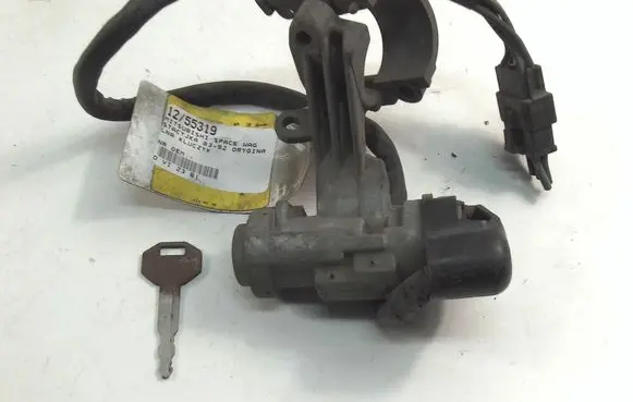 Mitsubishi Space Wagon Ignition lock 