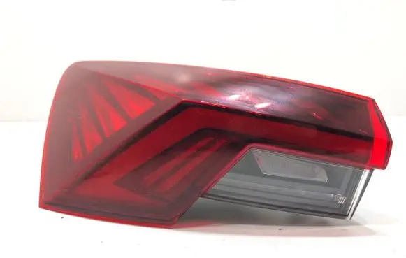 Skoda Octavia Mk4 Rear/tail lights 5E3945207A