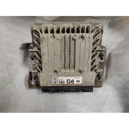 Nissan Juke I F15 Engine control unit/module S180153133A