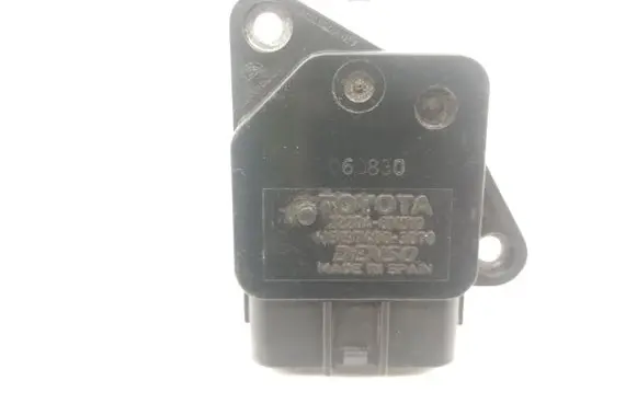 Toyota Corolla E120 E130 Mass air flow meter 222040N010