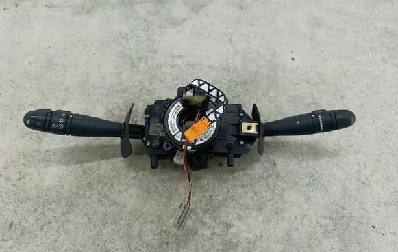 Renault Megane I Wiper turn signal indicator stalk/switch 7700846402