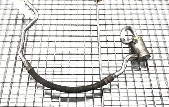 Air conditioning (A/C) pipe/hose