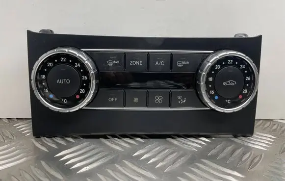 Mercedes-Benz C W204 Climate control unit A2049003803