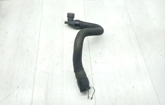 Peugeot 5008 Engine coolant pipe/hose